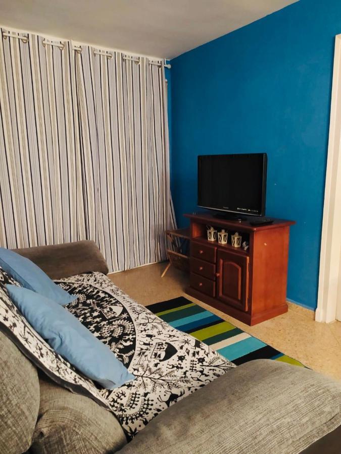 Reco 1 Apartment Салоу Екстериор снимка